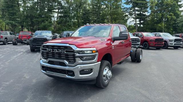 2026 RAM 3500 Chassis RAM 3500 TRADESMAN CREW CAB CHASSIS 4X4 60 CA