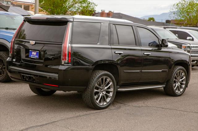 2020 Cadillac Escalade 4WD Luxury