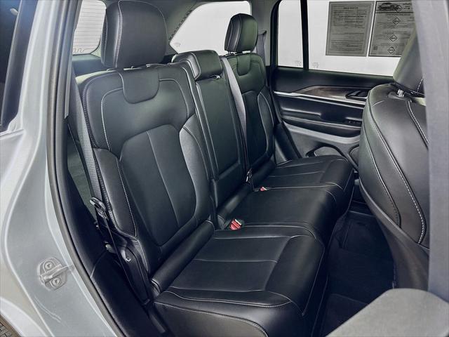 Used 2023 Jeep Grand Cherokee Limited 4x4 For Sale in Olive Branch, MS