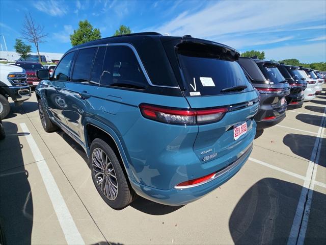 2026 Jeep Grand Cherokee Summit 4x4