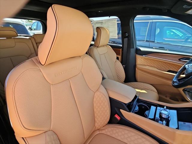 2026 Jeep Grand Cherokee Summit 4x4