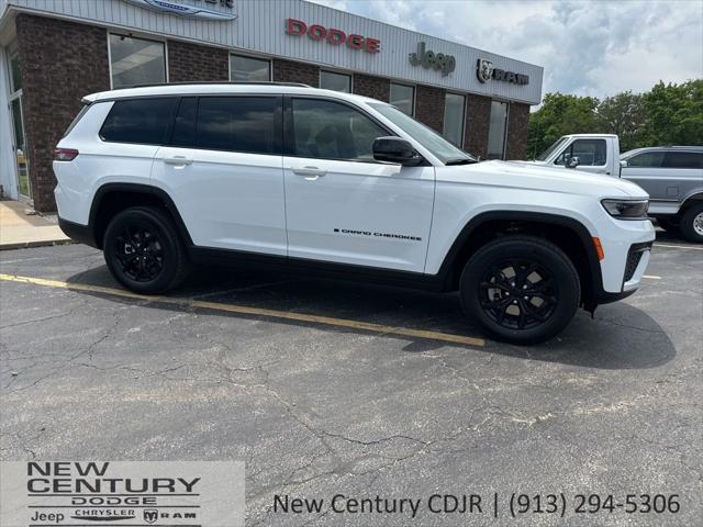 2026 Jeep Grand Cherokee Altitude 4x4
