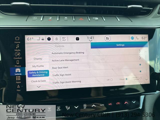 2026 Jeep Grand Cherokee Altitude 4x4