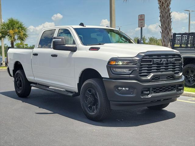 2026 RAM 2500 RAM 2500 TRADESMAN CREW CAB 4X4 64 BOX