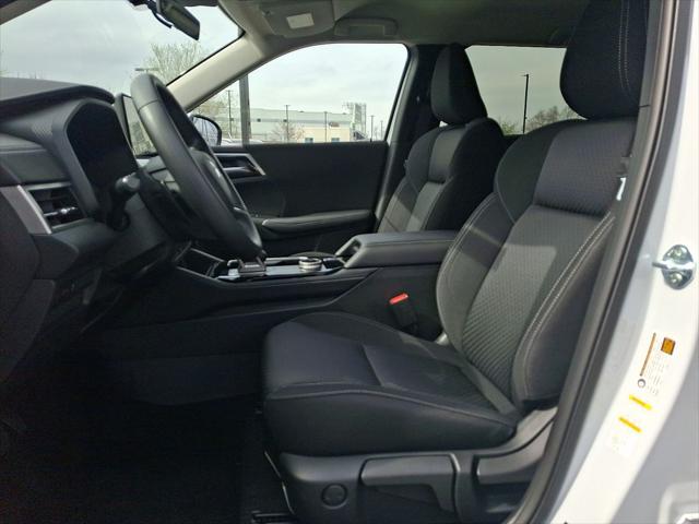 2026 Mitsubishi Outlander ES 1.5T S-AWC