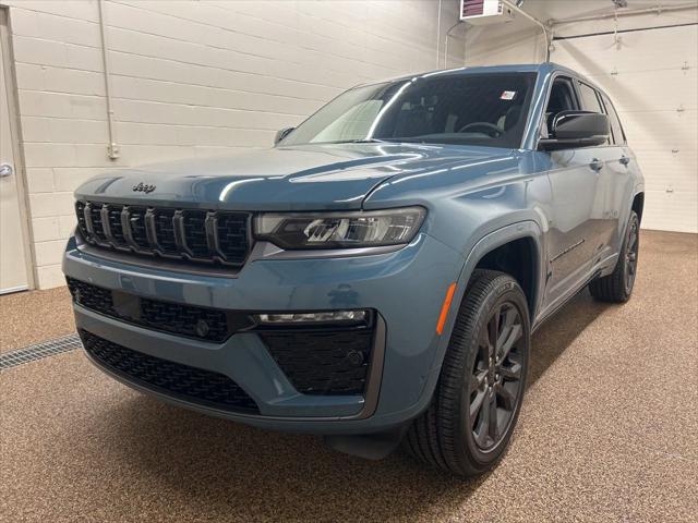2026 Jeep Grand Cherokee Limited Reserve
