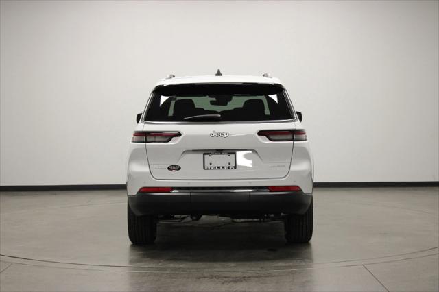 2026 Jeep Grand Cherokee Altitude 4x4
