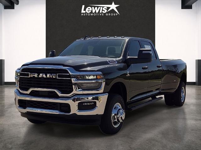 2026 Ram 3500 Tradesman Crew Cab 4x4 8 Box for sale in Fayetteville, AR