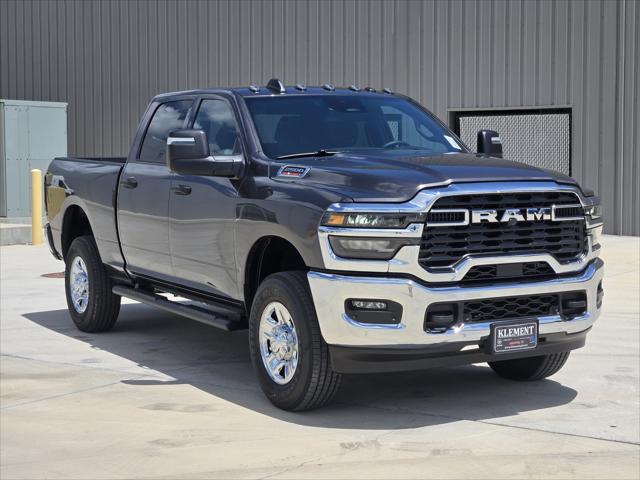 2026 RAM Ram 2500 RAM 2500 TRADESMAN CREW CAB 4X4 64 BOX