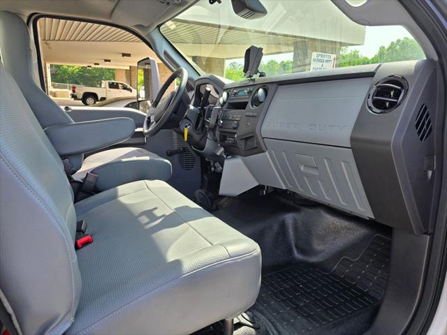 2023 Ford F-650 Base