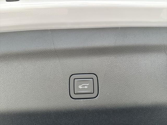 2026 GMC Yukon XL 4WD Denali