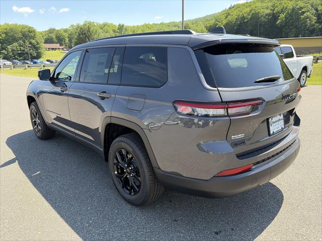 2026 Jeep Grand Cherokee L GRAND CHEROKEE L LAREDO ALTITUDE 4X4