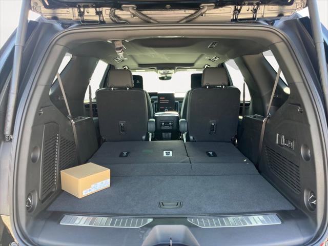 2026 GMC Yukon 4WD AT4