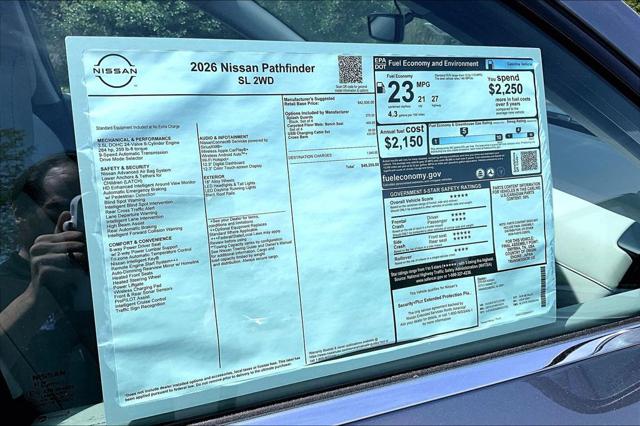 2026 Nissan Pathfinder SL