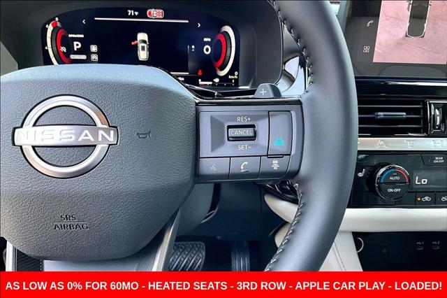 2026 Nissan Pathfinder SL