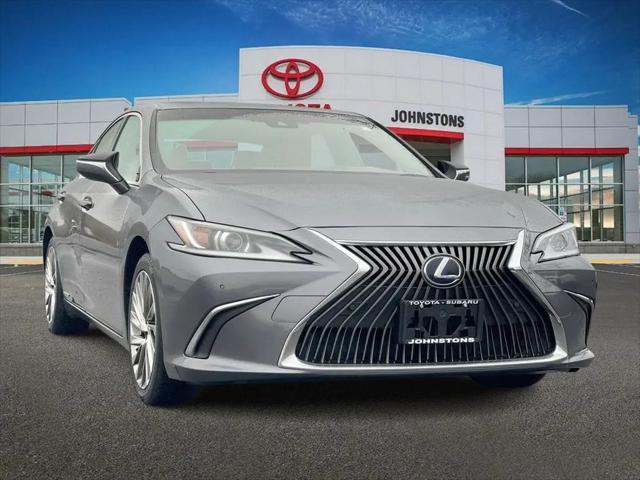2019 Lexus ES 300h Luxury for sale in New Hampton, NY