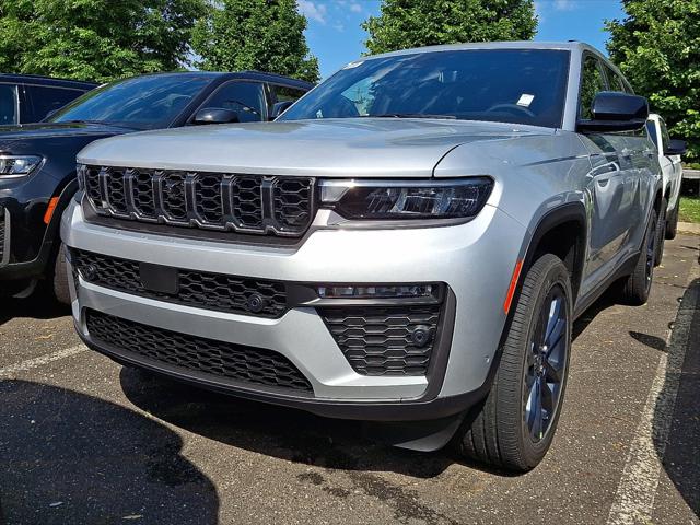 2026 Jeep Grand Cherokee GRAND CHEROKEE L 85TH ANNIVERSARY EDITION 4X4 2026 Jeep Grand Cherokee GRAND CHEROKEE L 85TH ANNIVERSARY EDITION 4X4