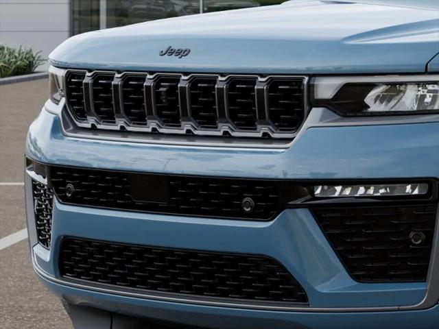 2026 Jeep Grand Cherokee Summit 4x4