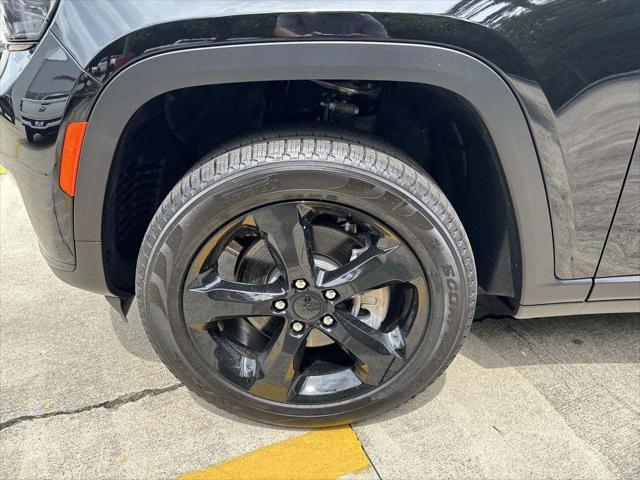 2025 Jeep Grand Cherokee GRAND CHEROKEE L LIMITED 4X2