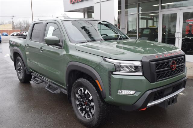 2024 Nissan Frontier Crew Cab PRO-4X 4x4 2024 Nissan Frontier Crew Cab PRO-4X 4x4