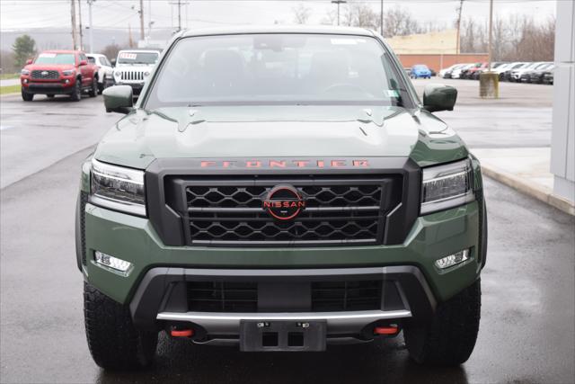 2024 Nissan Frontier Crew Cab PRO-4X 4x4 2024 Nissan Frontier Crew Cab PRO-4X 4x4