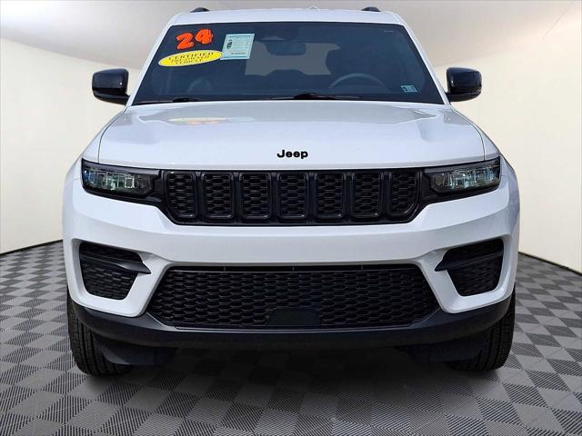 2024 Jeep Grand Cherokee Altitude 4x4 2024 Jeep Grand Cherokee Altitude 4x4