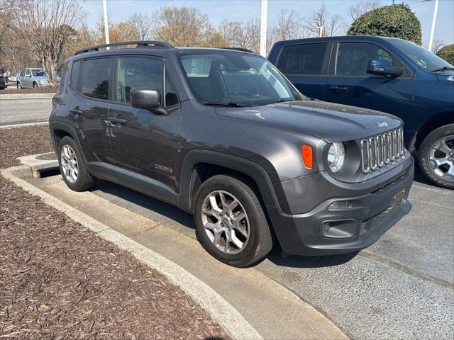 2018 Jeep Renegade Latitude FWD 2018 Jeep Renegade Latitude FWD