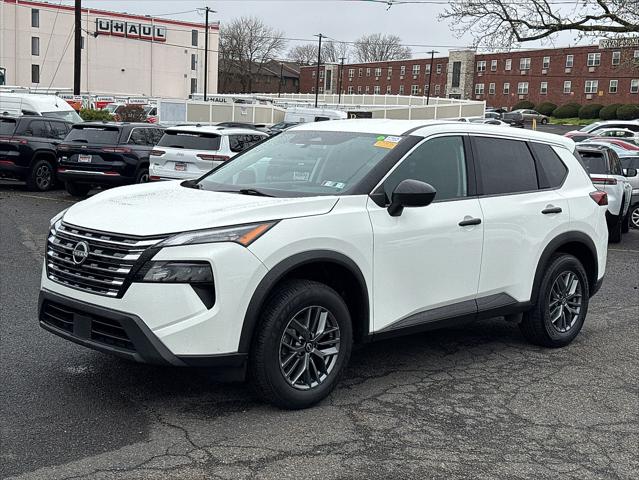 2024 Nissan Rogue S FWD