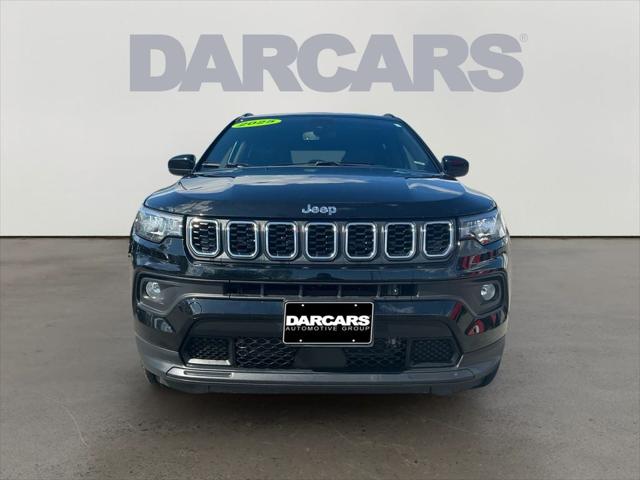 2025 Jeep Compass Latitude 4x4 2025 Jeep Compass Latitude 4x4
