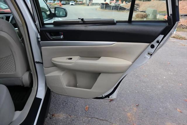 2014 Subaru Outback 2.5i