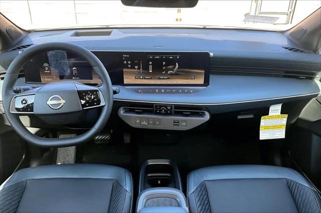 2026 Nissan LEAF PLATINUM+