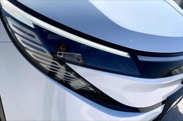 2026 Nissan LEAF PLATINUM+