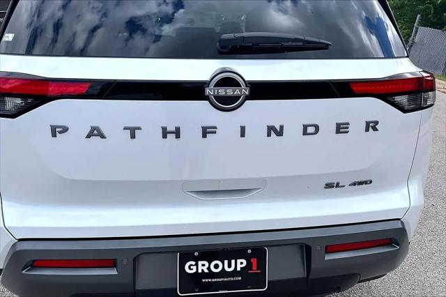 2026 Nissan Pathfinder SL