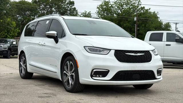 2026 Chrysler Pacifica Pinnacle