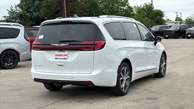 2026 Chrysler Pacifica Pinnacle