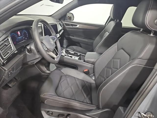 2026 Volkswagen Atlas Cross Sport SE with Technology