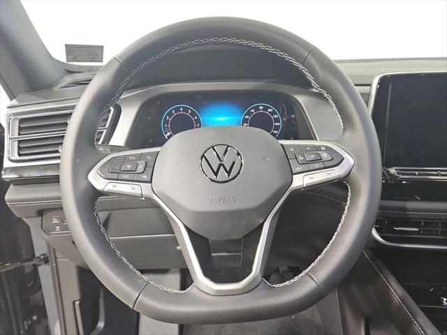 2026 Volkswagen Atlas Cross Sport SE with Technology