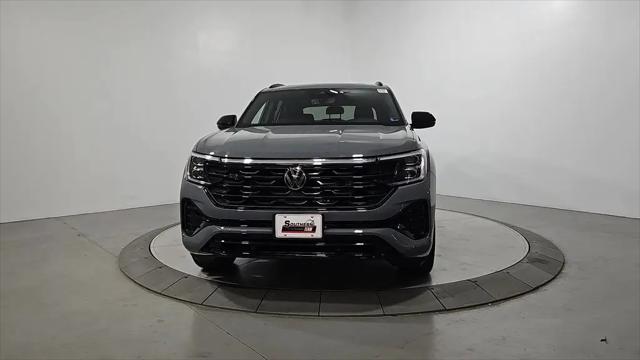 2026 Volkswagen Atlas Cross Sport SEL R-Line Black