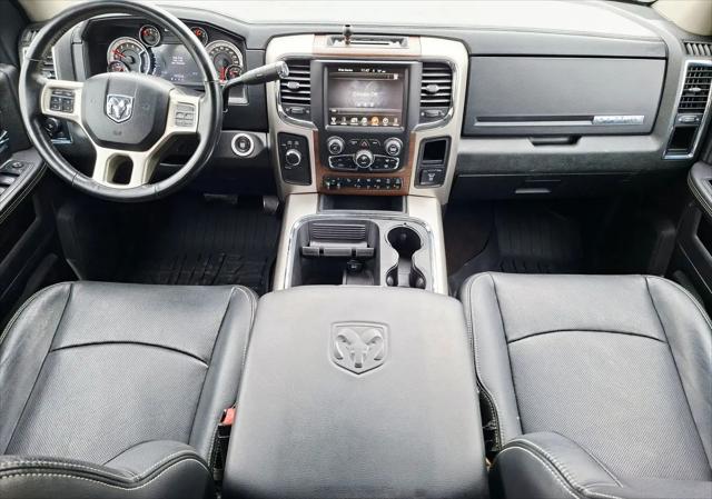 2017 Ram 3500 Laramie Crew Cab 4x4 6'4" Box