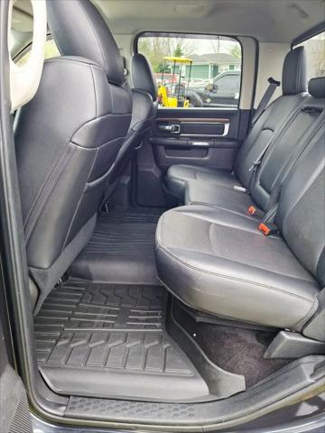 2017 Ram 3500 Laramie Crew Cab 4x4 6'4" Box