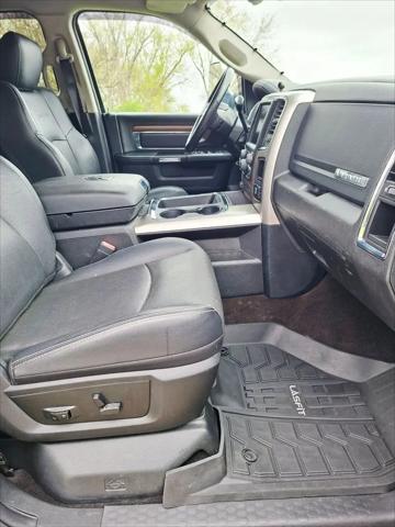 2017 Ram 3500 Laramie Crew Cab 4x4 6'4" Box