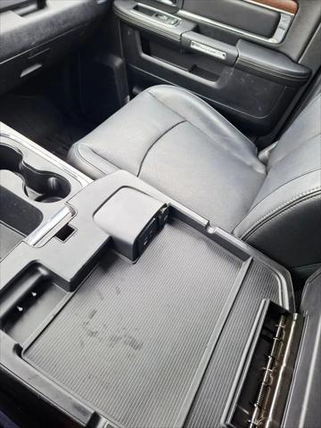 2017 Ram 3500 Laramie Crew Cab 4x4 6'4" Box
