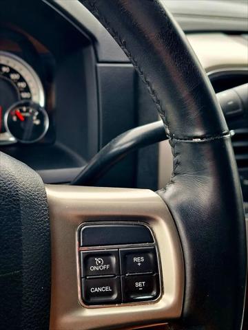 2017 Ram 3500 Laramie Crew Cab 4x4 6'4" Box