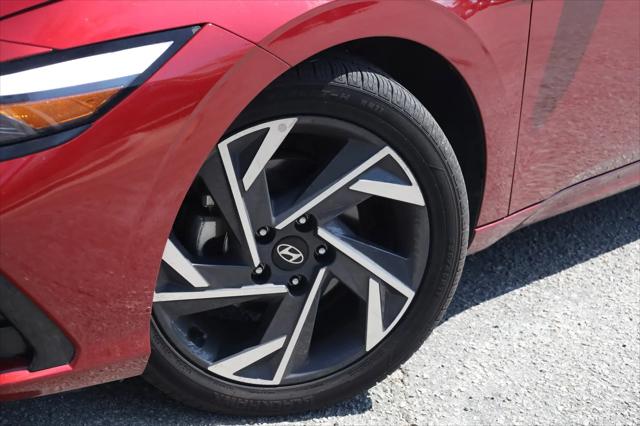 2025 Hyundai Elantra Limited