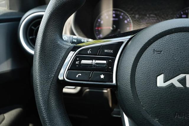 2023 Kia Forte LXS
