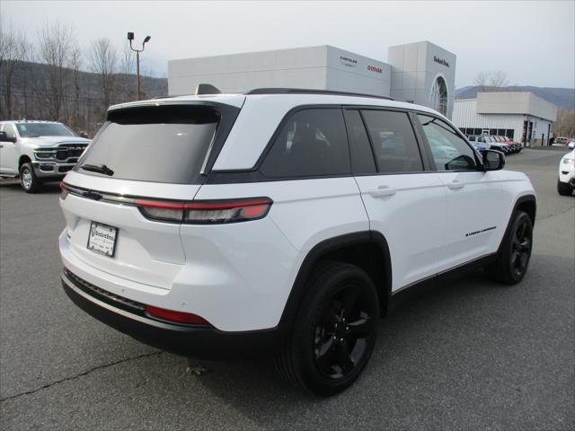2023 Jeep Grand Cherokee Altitude 4x4