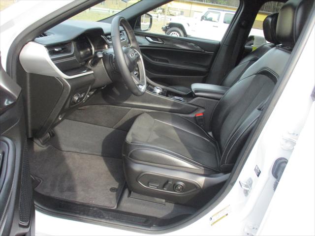 2023 Jeep Grand Cherokee Altitude 4x4