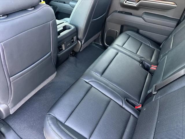 2026 Chevrolet Silverado 1500 4WD Crew Cab Standard Bed RST