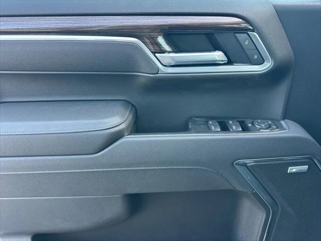 2026 Chevrolet Silverado 1500 4WD Crew Cab Standard Bed RST