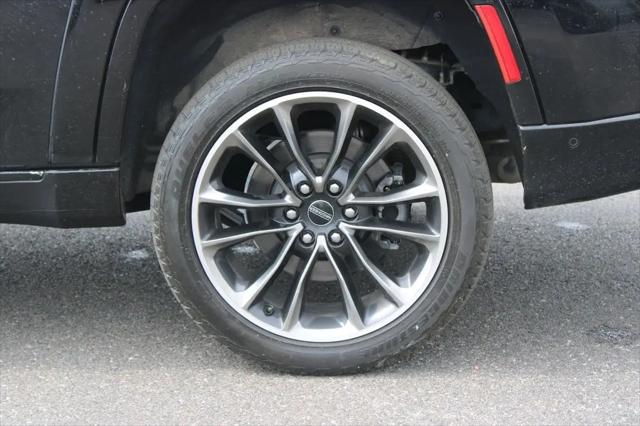 2024 Jeep Grand Wagoneer L Series II 4x4